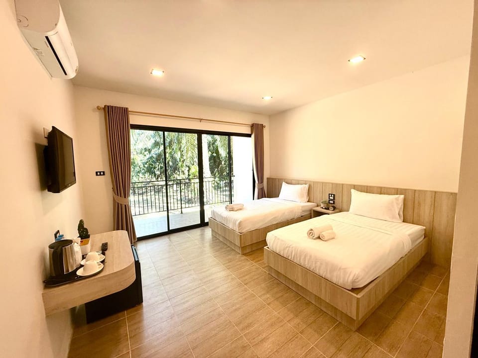 Oh my cup khao sok resort Hotel in Khlong Sok
