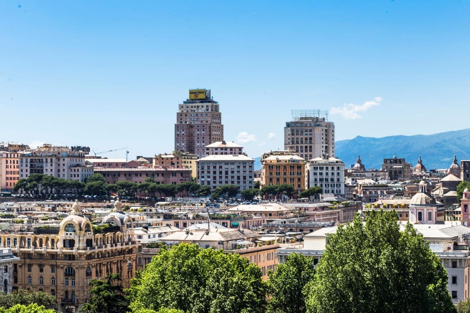 Nearby landmark, Day, City view, Landmark view, Location