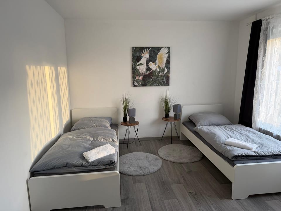 Ferienwohnung mit Garten in Niestetal Apartment in Kassel