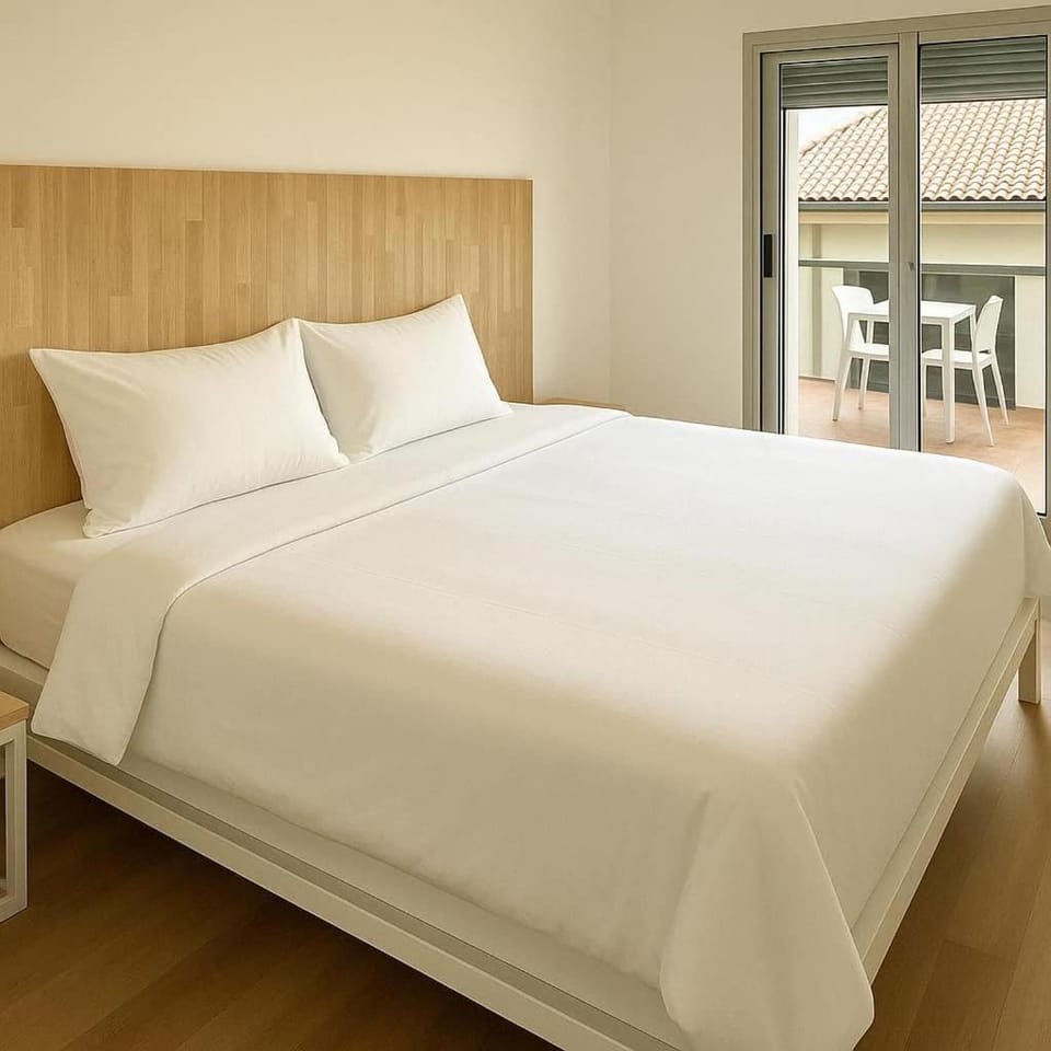 Le Moderne à Nîmes, proche Arènes et gare Apartment in Nimes