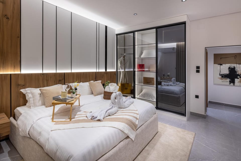 Bed, Bedroom, wardrobe
