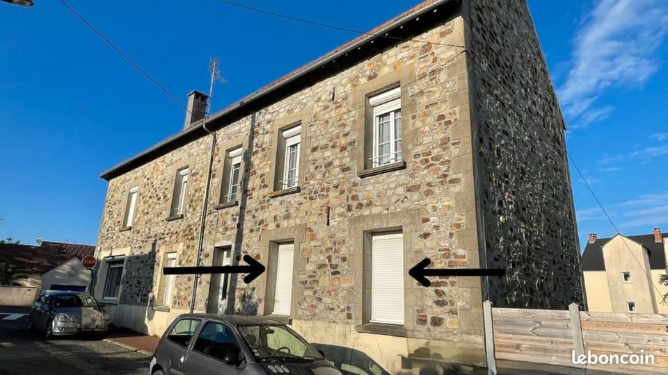 Property building, Street view, Location