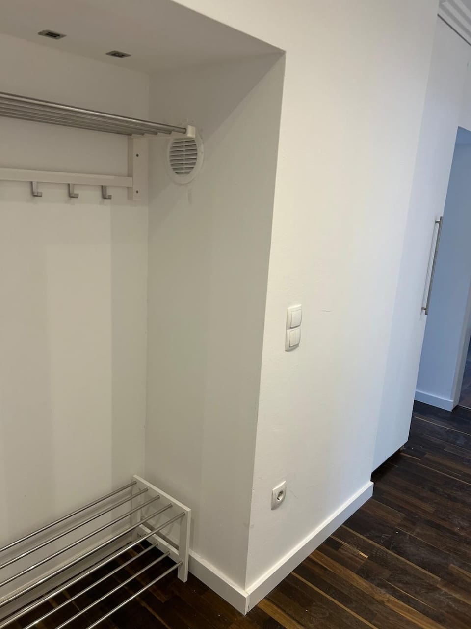 3 Bedrooms furnished Apartment Mühlheim Frankfurt Apartment in Hesse