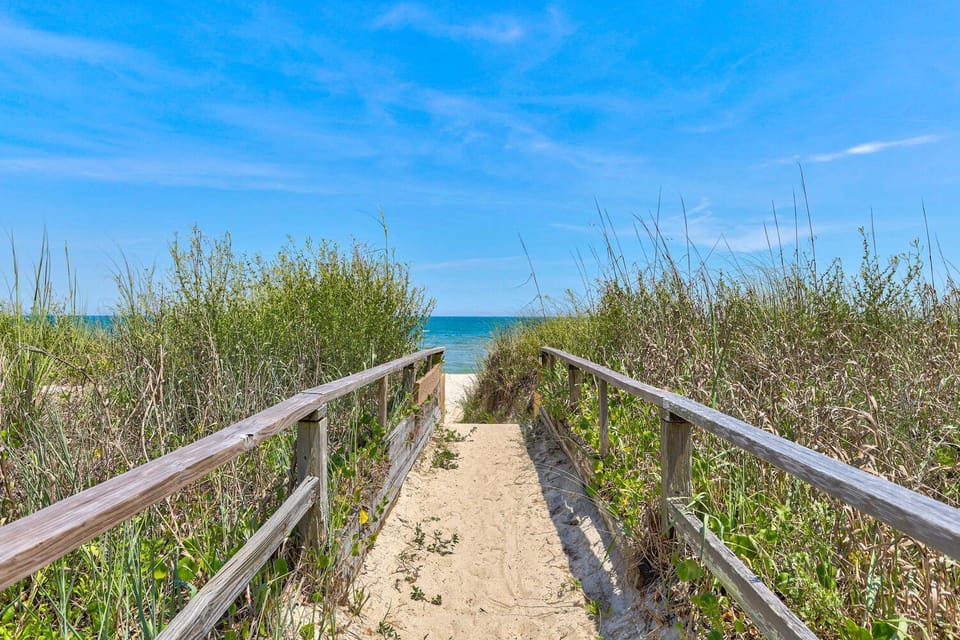 Reefs IV C3 by Carolina Beach Realty Apartment in Carolina Beach