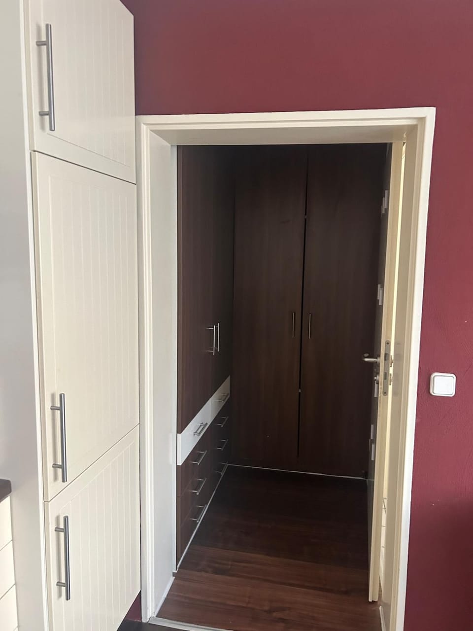 1 Bedroom Mühlheim Frankfurt Apartment in Hesse