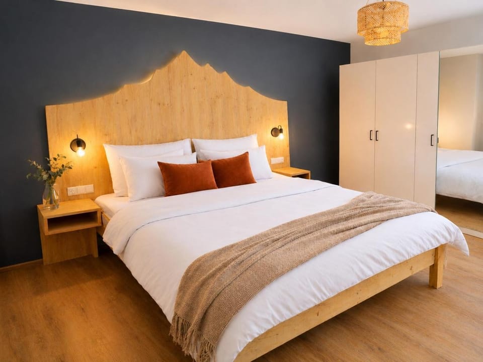 Bed, Photo of the whole room, Bedroom, wardrobe