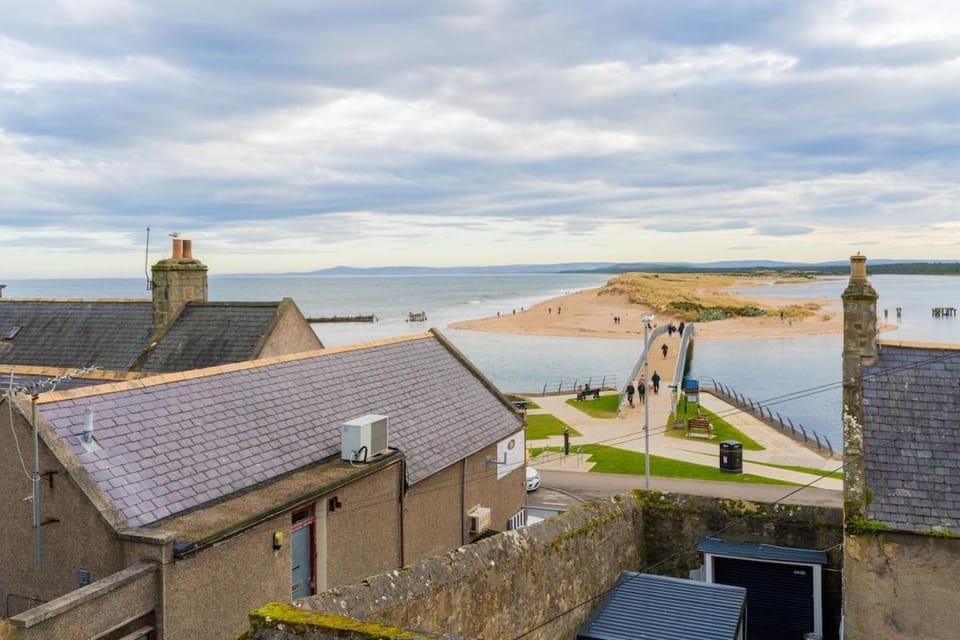Beach, City view, Sea view