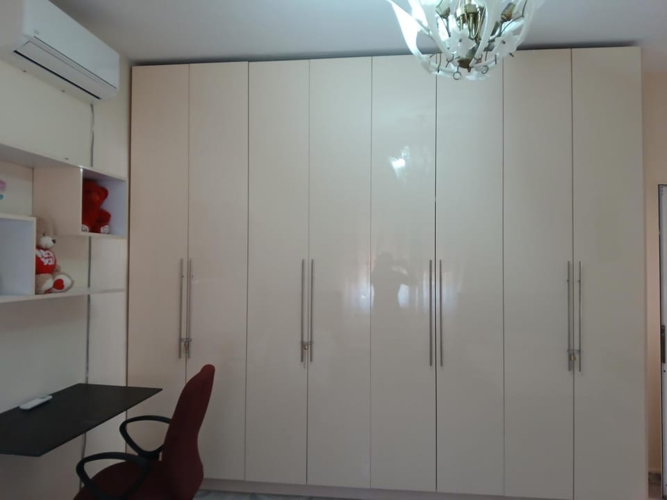 Eri apartment House in Vlorë