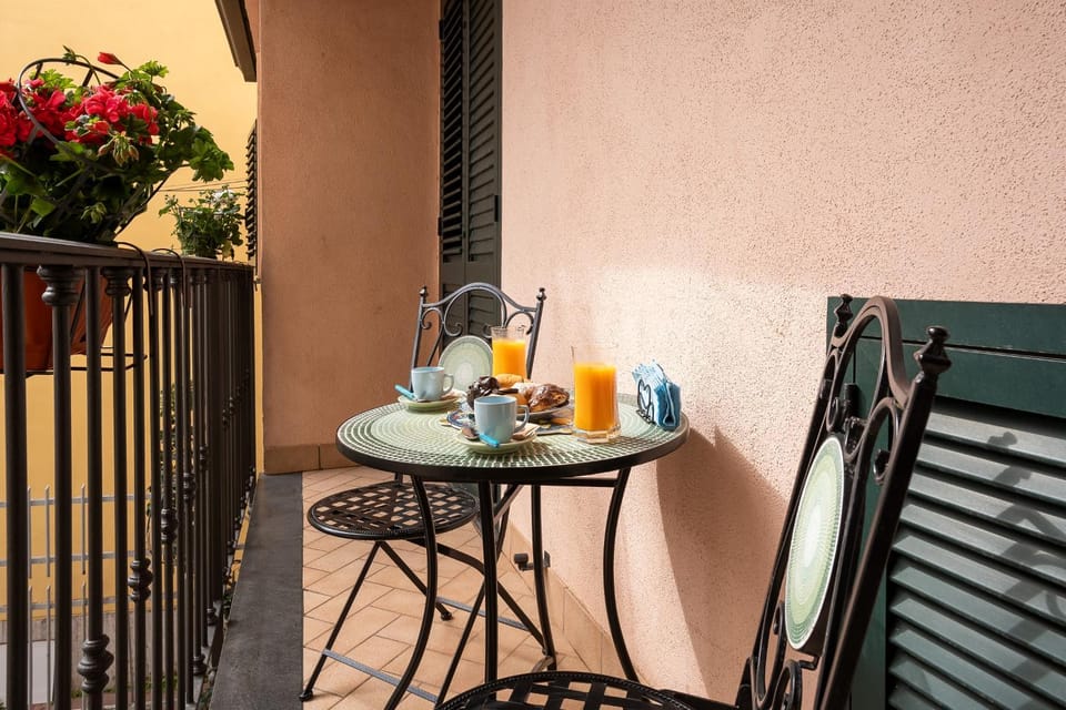 View (from property/room), Balcony/Terrace