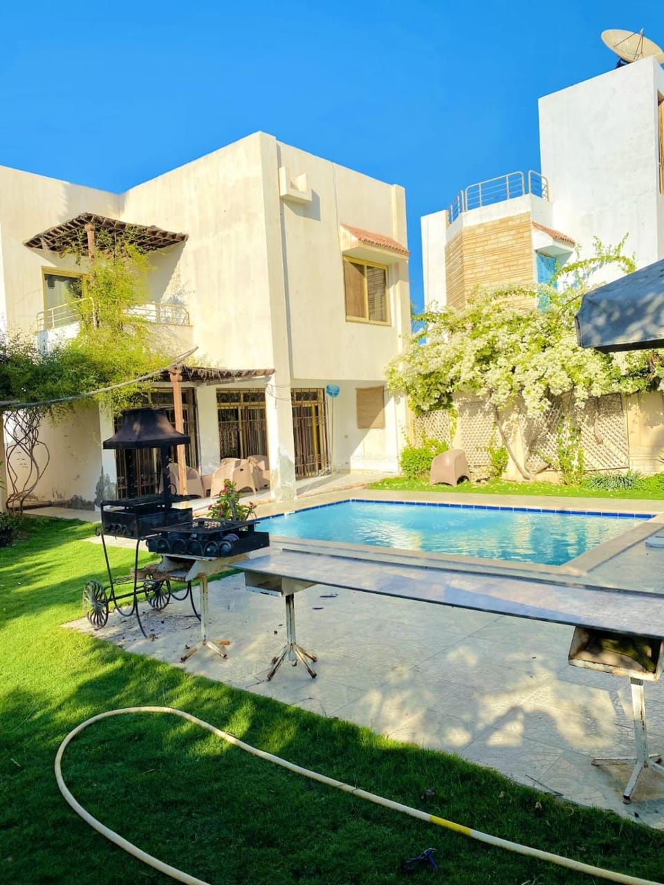Property building, Natural landscape, Garden, Garden view, Pool view