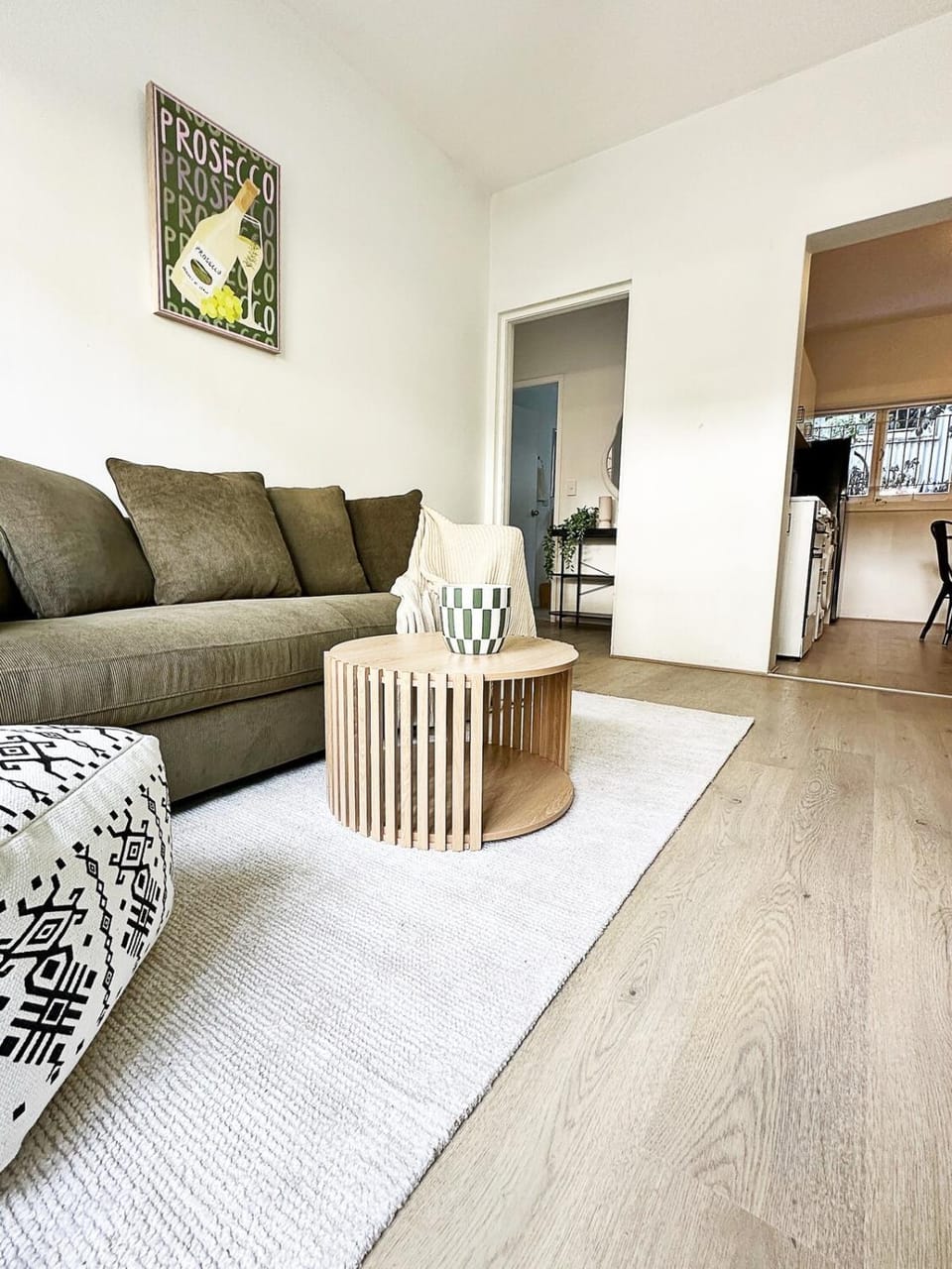 La Pague - Near CBD - Parking - 2 Bedroom Retreat Apartment in Brisbane
