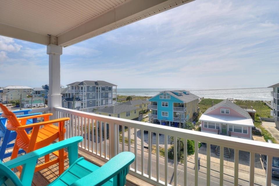 Seabatical by Carolina Beach Realty House in Carolina Beach