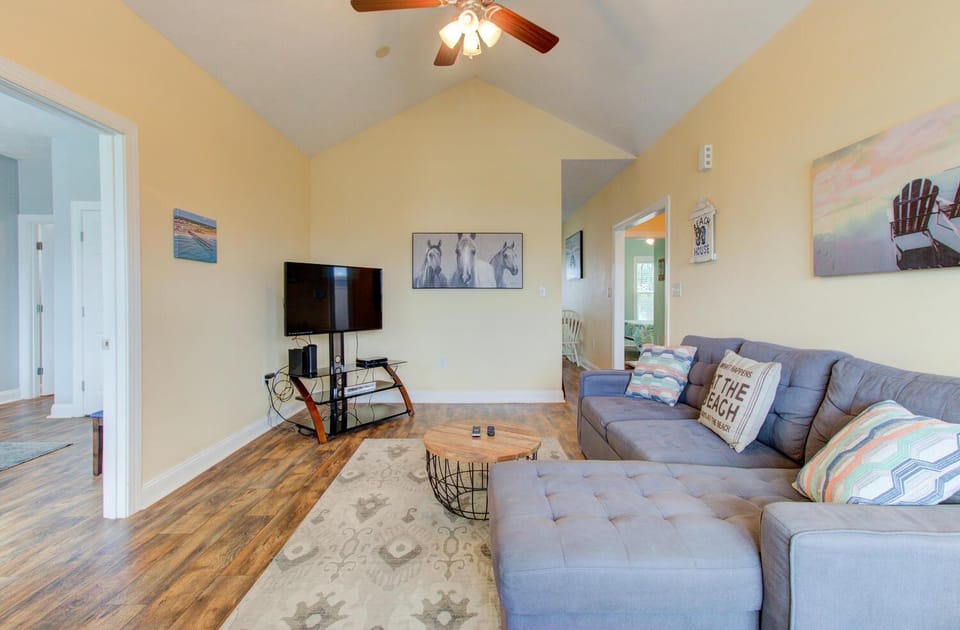 Seas the Day by Carolina Beach Realty House in Carolina Beach
