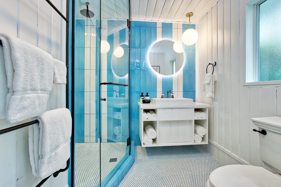 Shower, Bathroom