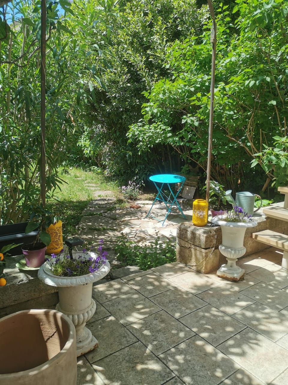 Cozy en centre ville dans un écrin de verdure Apartment in Occitanie