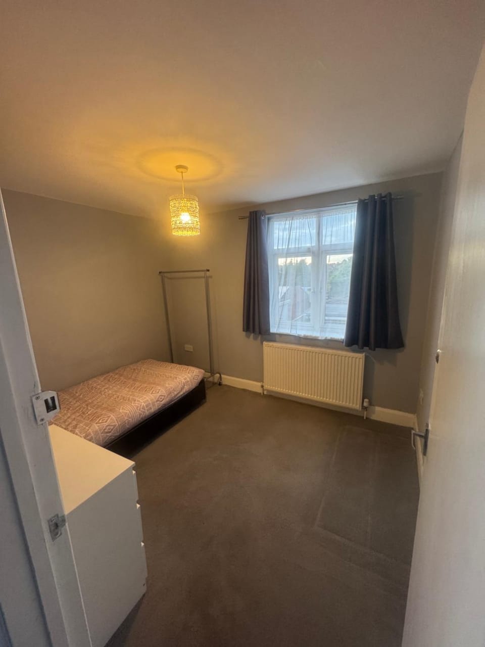North London Room Vacation rental in Enfield