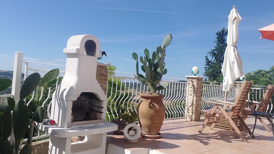 Patio, Day, Natural landscape, View (from property/room), Balcony/Terrace