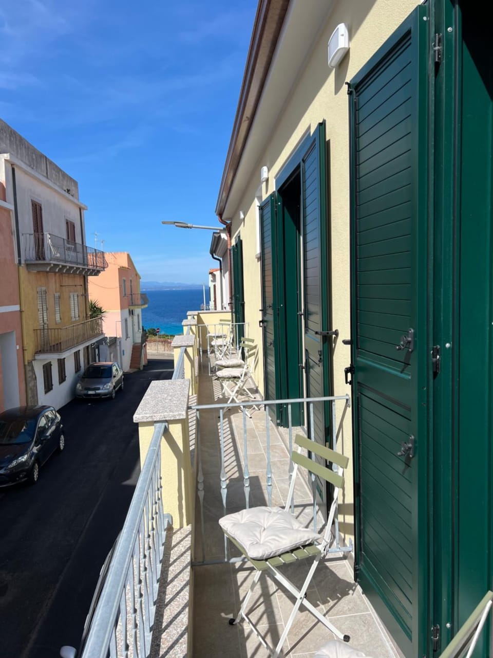 Property building, View (from property/room), Balcony/Terrace, Sea view, Internal: Not applicable to any particular room