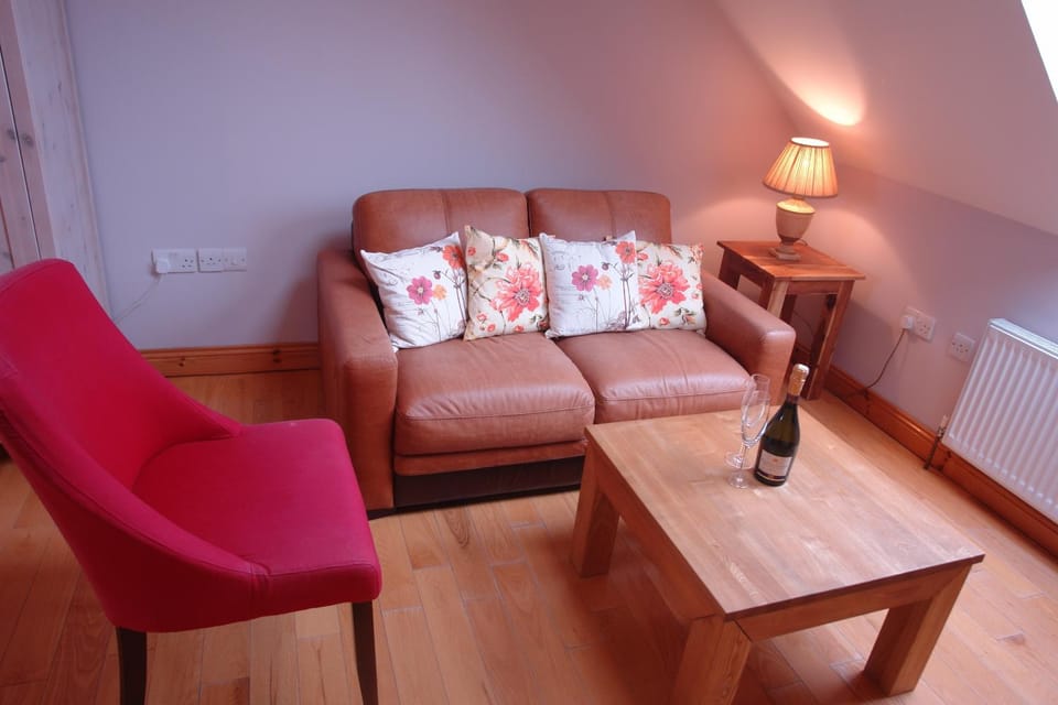 Coffee/tea facilities, Seating area