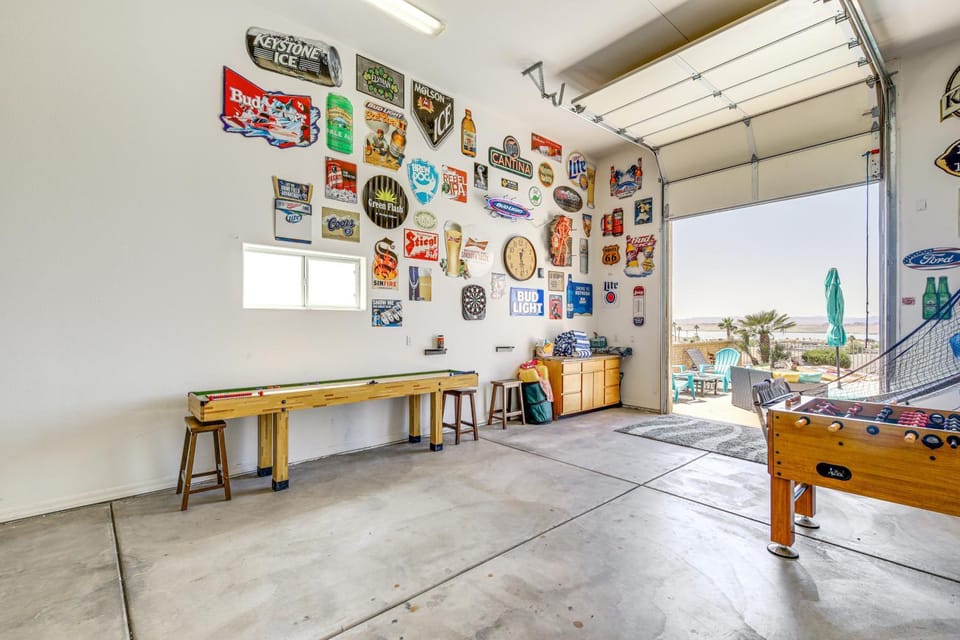 Lake View & Games: Spacious Oasis in Lake Havasu! House in Lake Havasu City