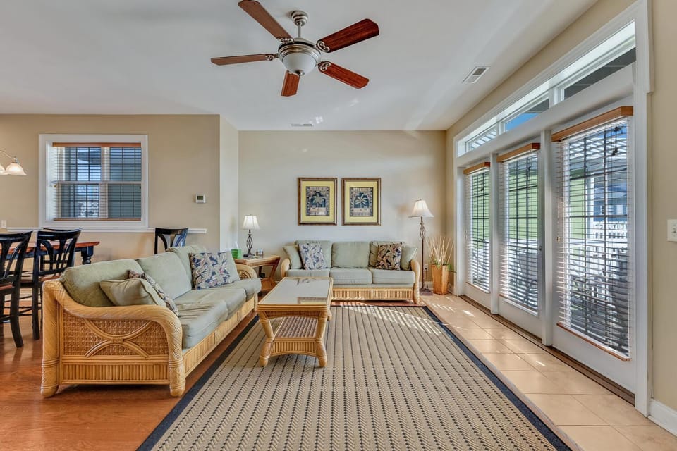 Jacks Beach House by Carolina Beach Realty House in Carolina Beach