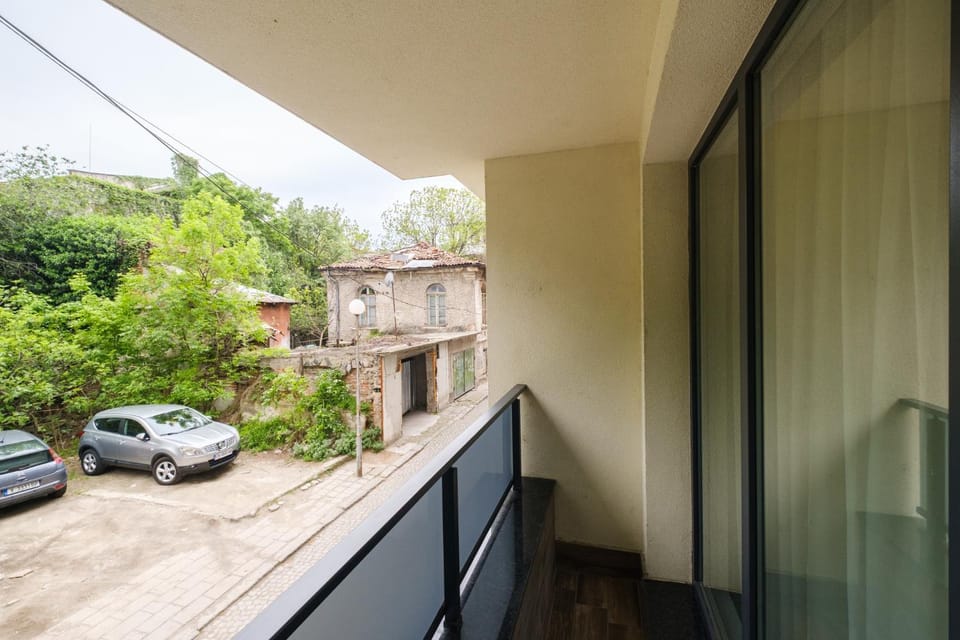 Property building, View (from property/room), Balcony/Terrace