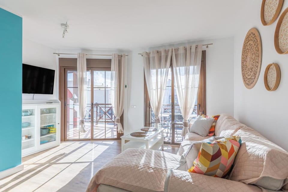TV and multimedia, Living room, Photo of the whole room, Seating area