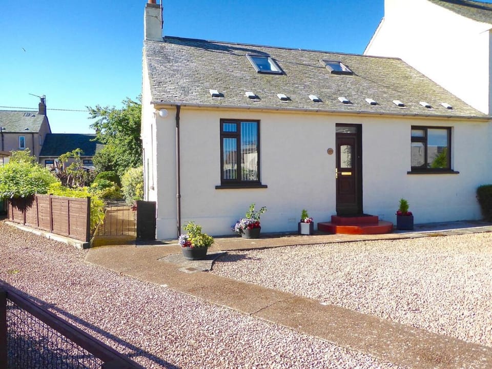 Cosy Cottage in St Andrews House in Saint Andrews