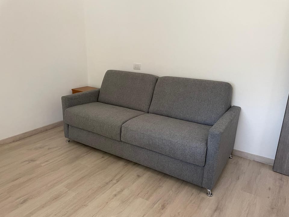 Seating area, Bedroom