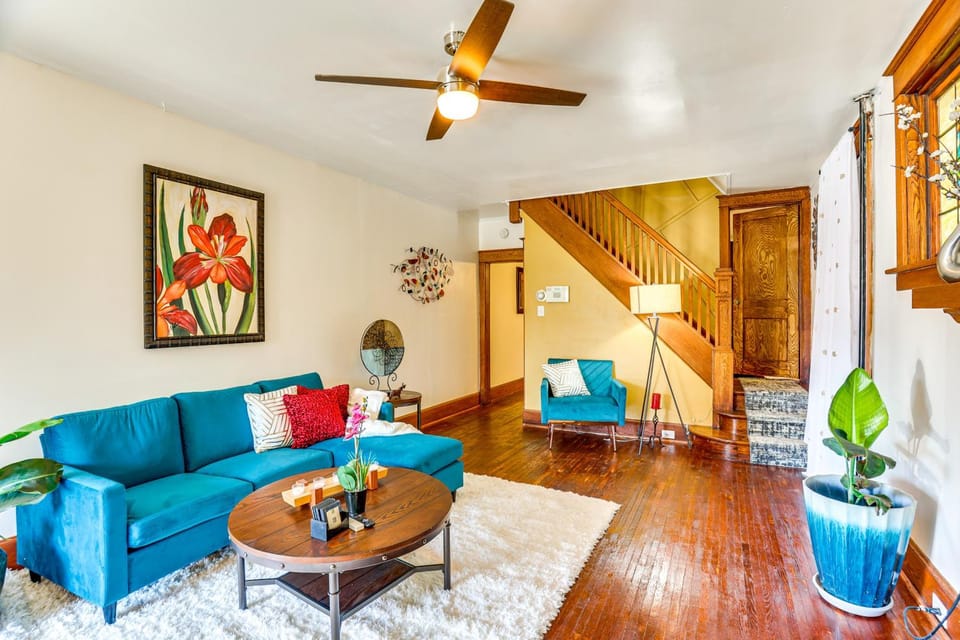 2 Mi to Dtwn: Harrisburg Escape w/ Furnished Deck! House in Harrisburg