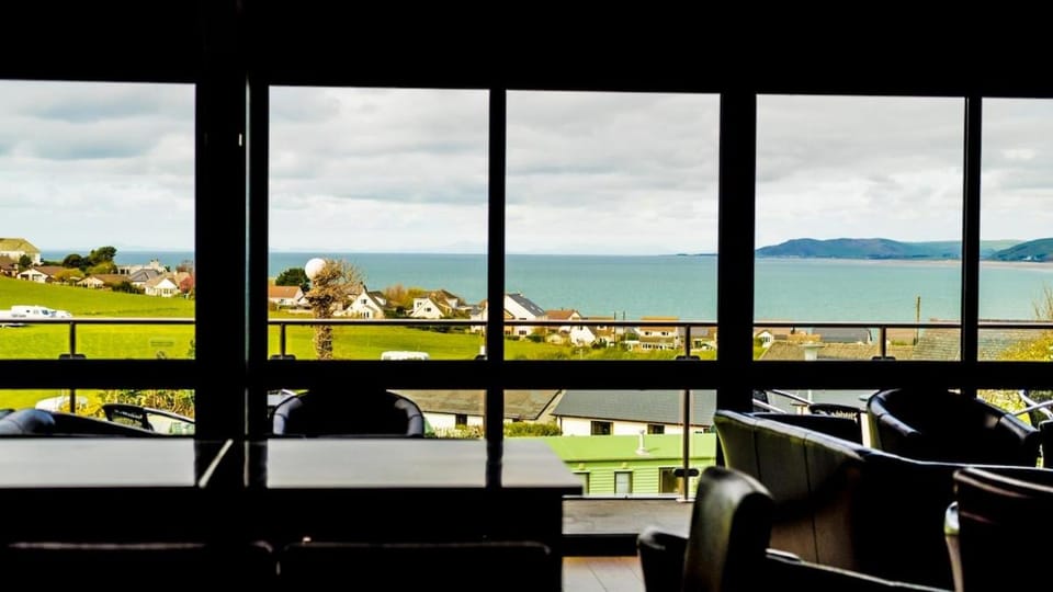 Coastal Bliss Charming Cottage near Borth beach Apartment in Wales