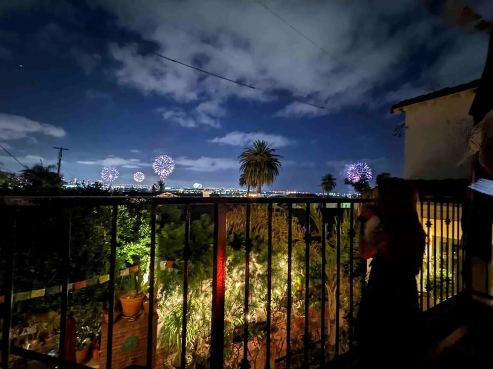 Night, View (from property/room), Balcony/Terrace