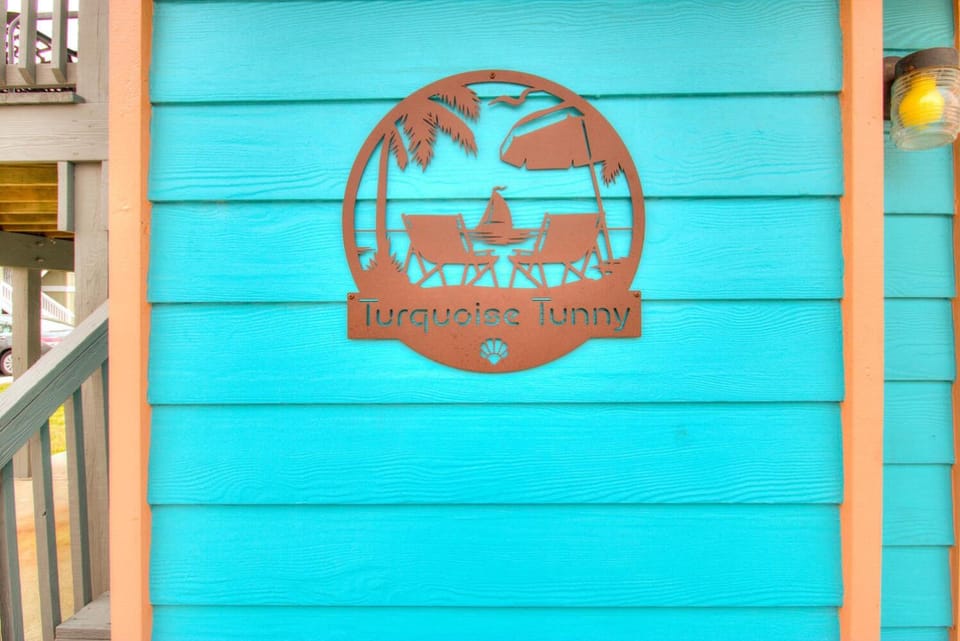 Turquoise Tunny by Carolina Beach Realty House in Carolina Beach
