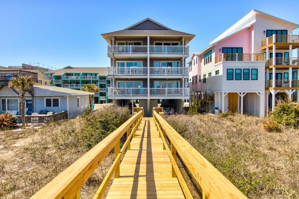Whitecaps D by Carolina Beach Realty Apartment in Carolina Beach