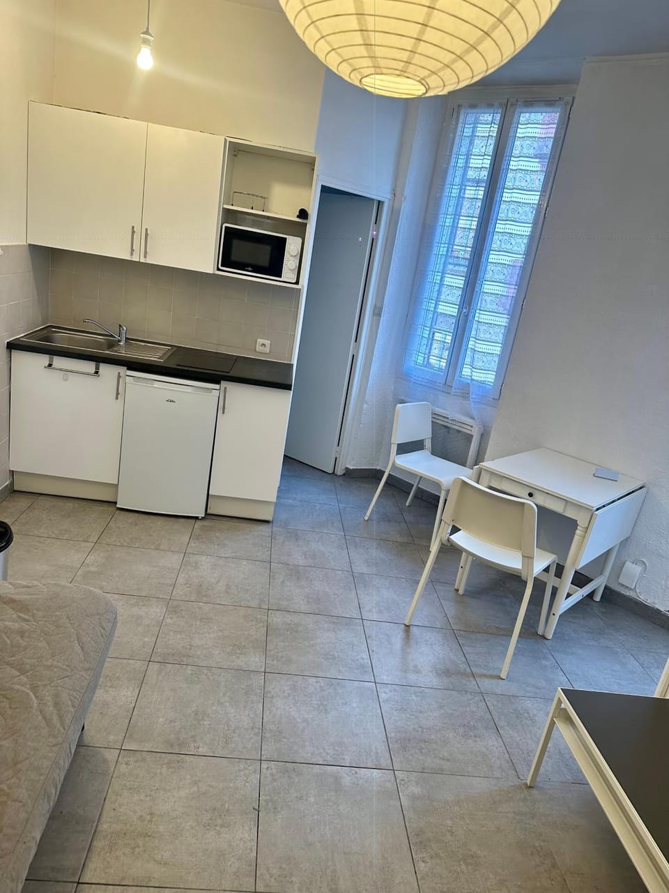Un studio sympa en centre-ville rue du camas Apartment in Marseille