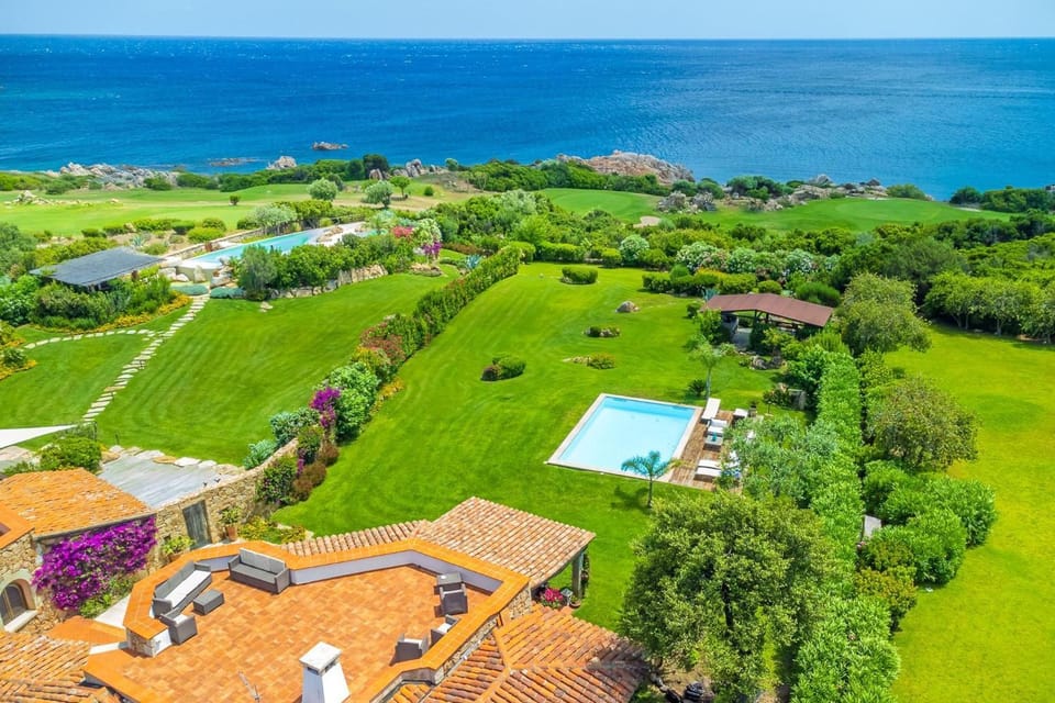 Bird's eye view, View (from property/room), Sea view, Swimming pool