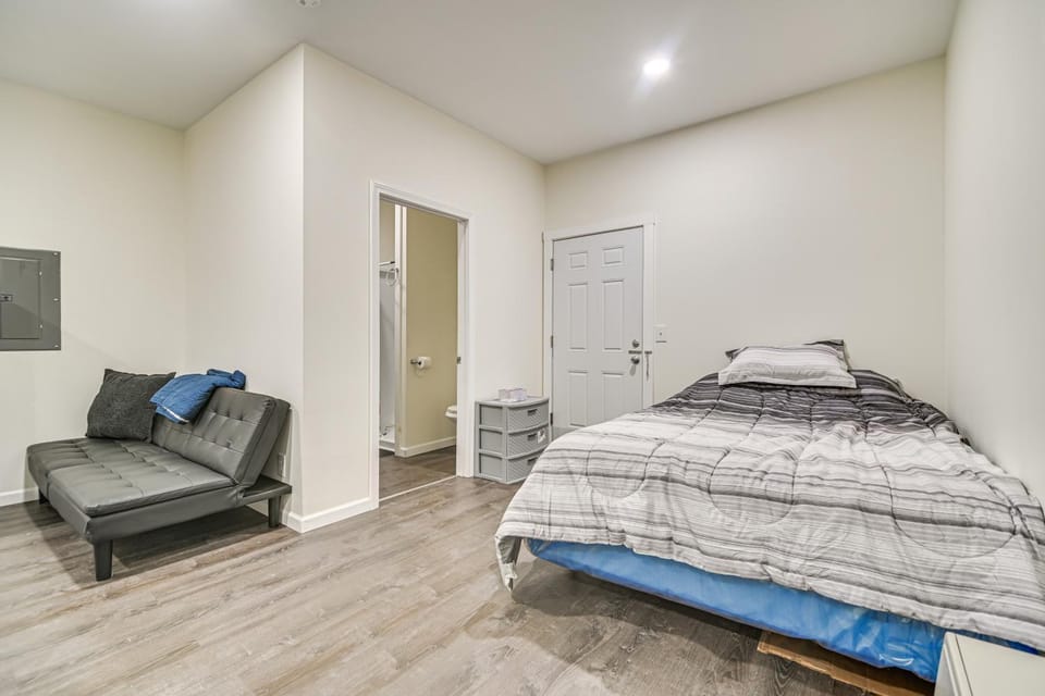 Walkable, Low-Key Waterville Studio w/ Parking! Apartment in Waterville