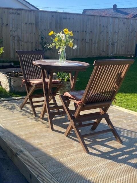 Garden, Dining area, Garden view