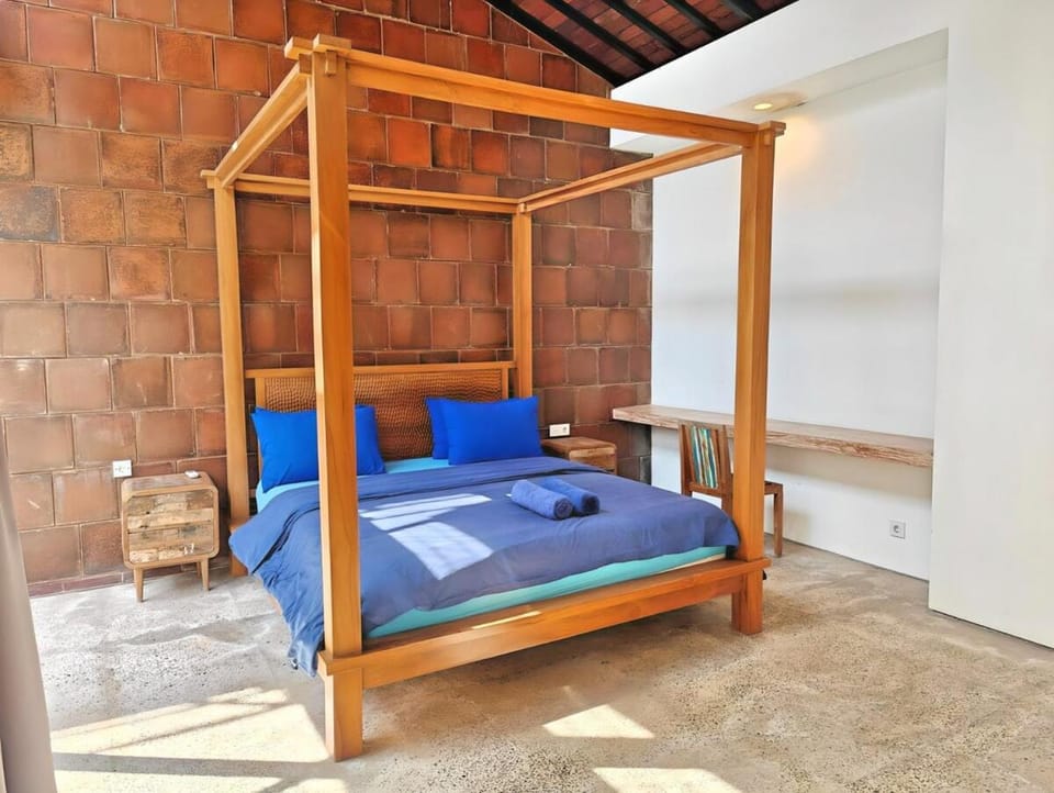 Large Villa Jimbaran With Pool & WiFi by 2ndHome Villa in Kuta Selatan