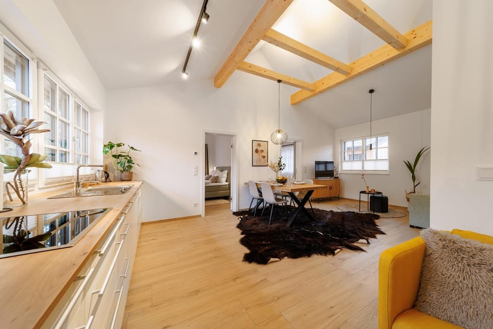 Kitchen or kitchenette, Living room, Dining area
