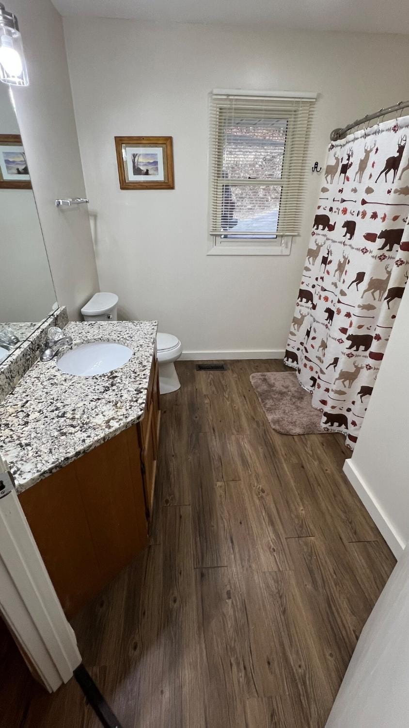 Cub Way-Cozy 1 bedroom with sleeping loft Chalet in Gatlinburg