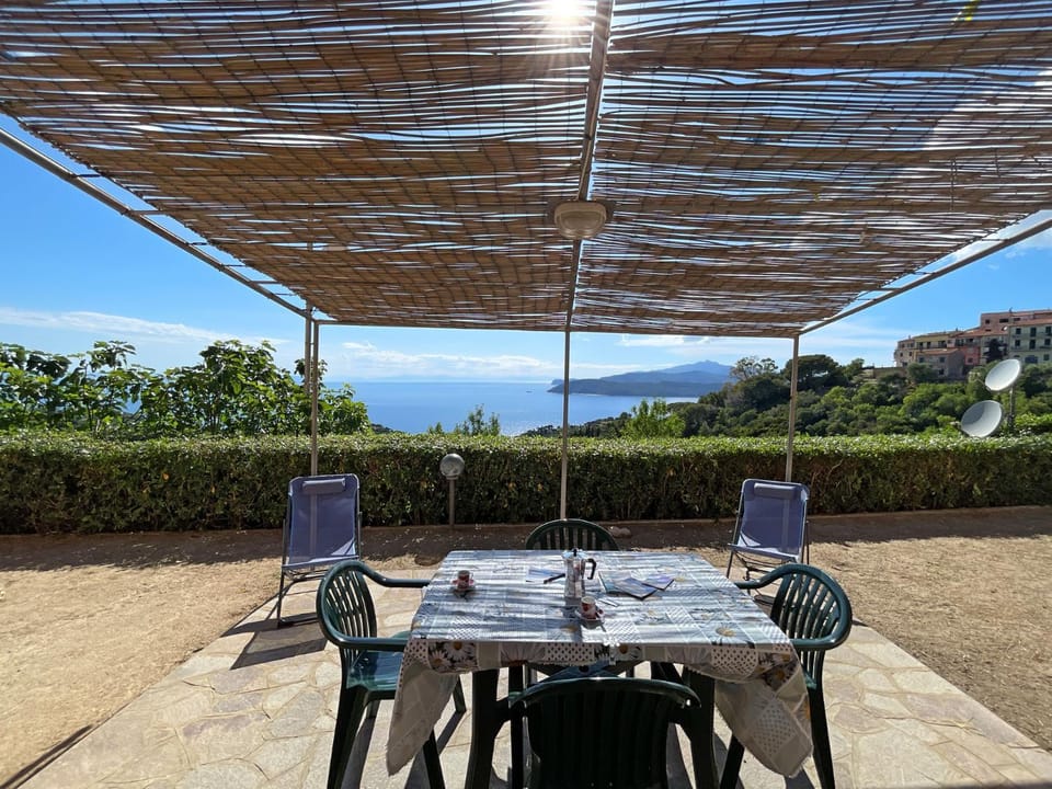 Property building, Patio, City view, Sea view