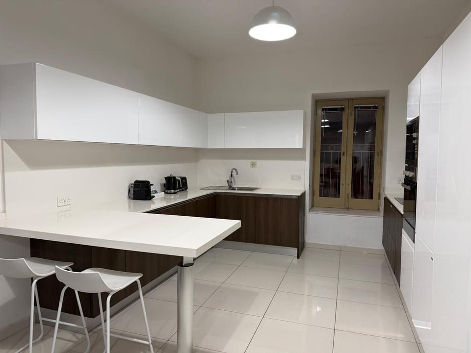 Kitchen or kitchenette, kitchen