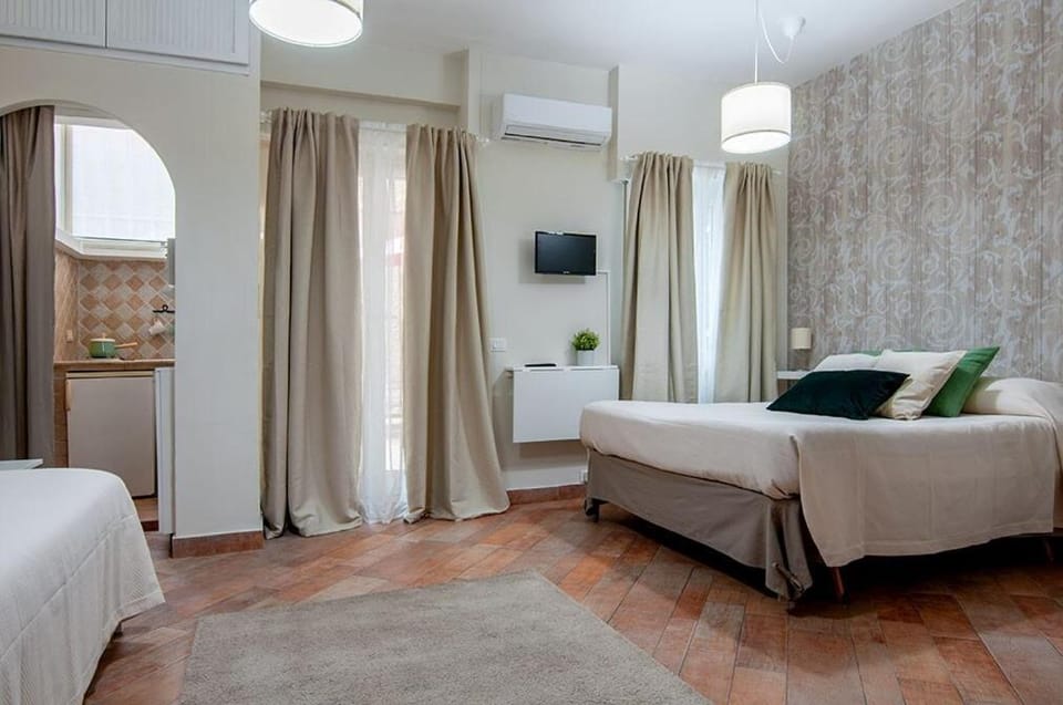 St Peter Vatican Lovely Apartment & Patio, Rome Apartment in Rome