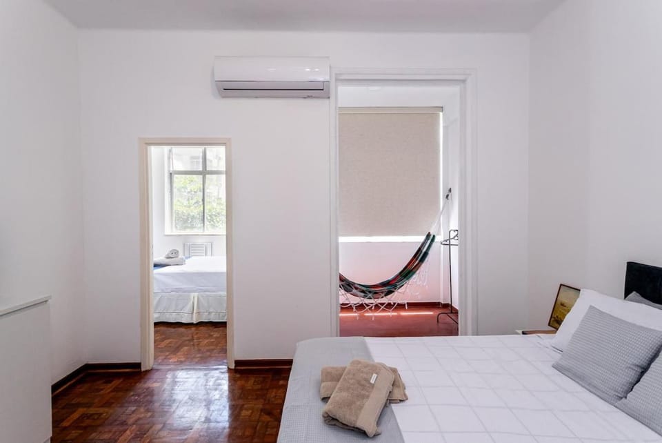 Bed, Photo of the whole room, Bedroom, towels, air conditioner