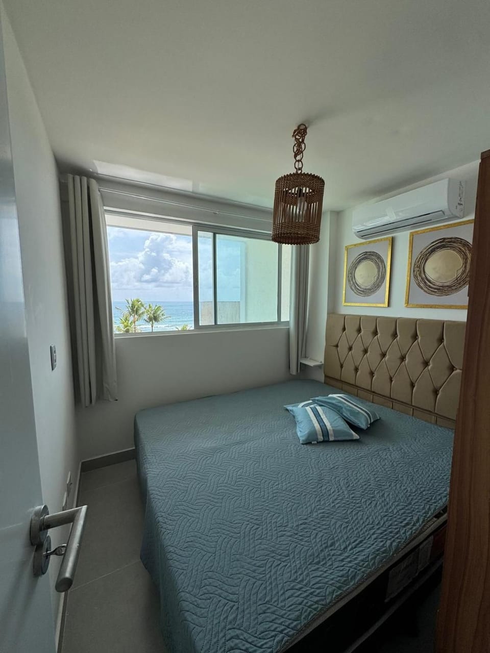 Bed, View (from property/room), Photo of the whole room, Bedroom, Sea view