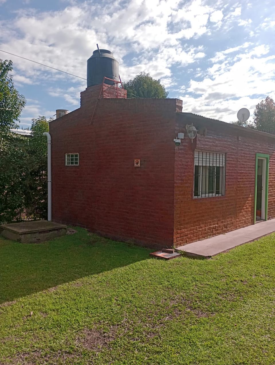 Alquiler Casa Chacabuco 2 House in Buenos Aires Province