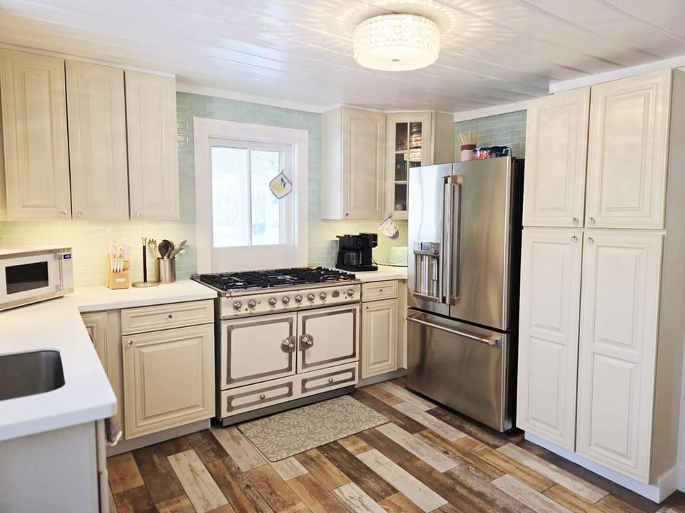 Historic 4 bedroom Victorian Home in Downtown Georgetown House in Georgetown