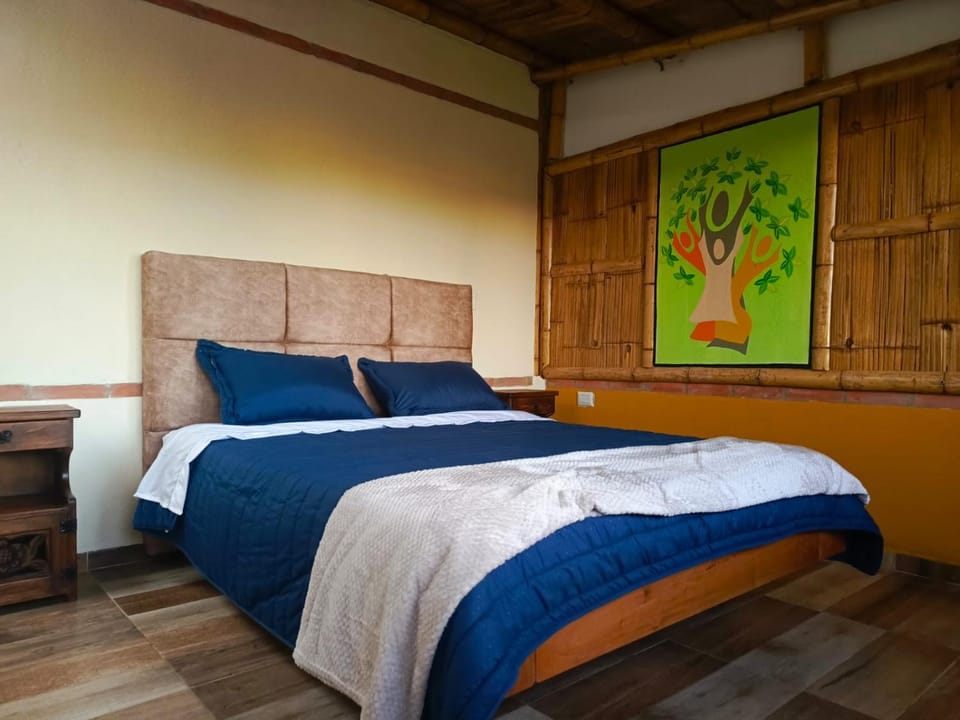 Cabaña El Chalet Ecoposada Farm Stay in Cundinamarca, Colombia