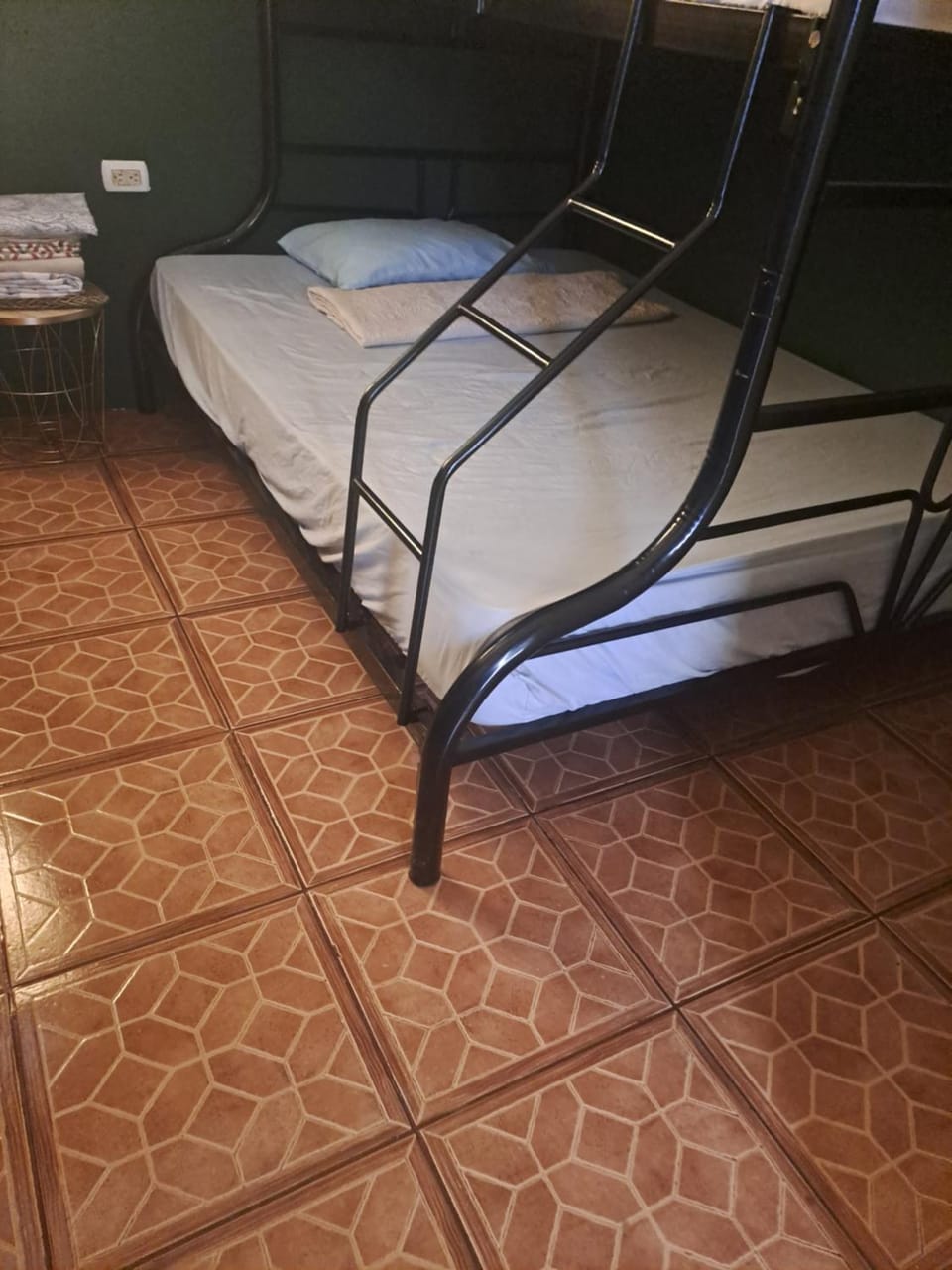 Sunset House Hostel Bed and Breakfast in Liberia